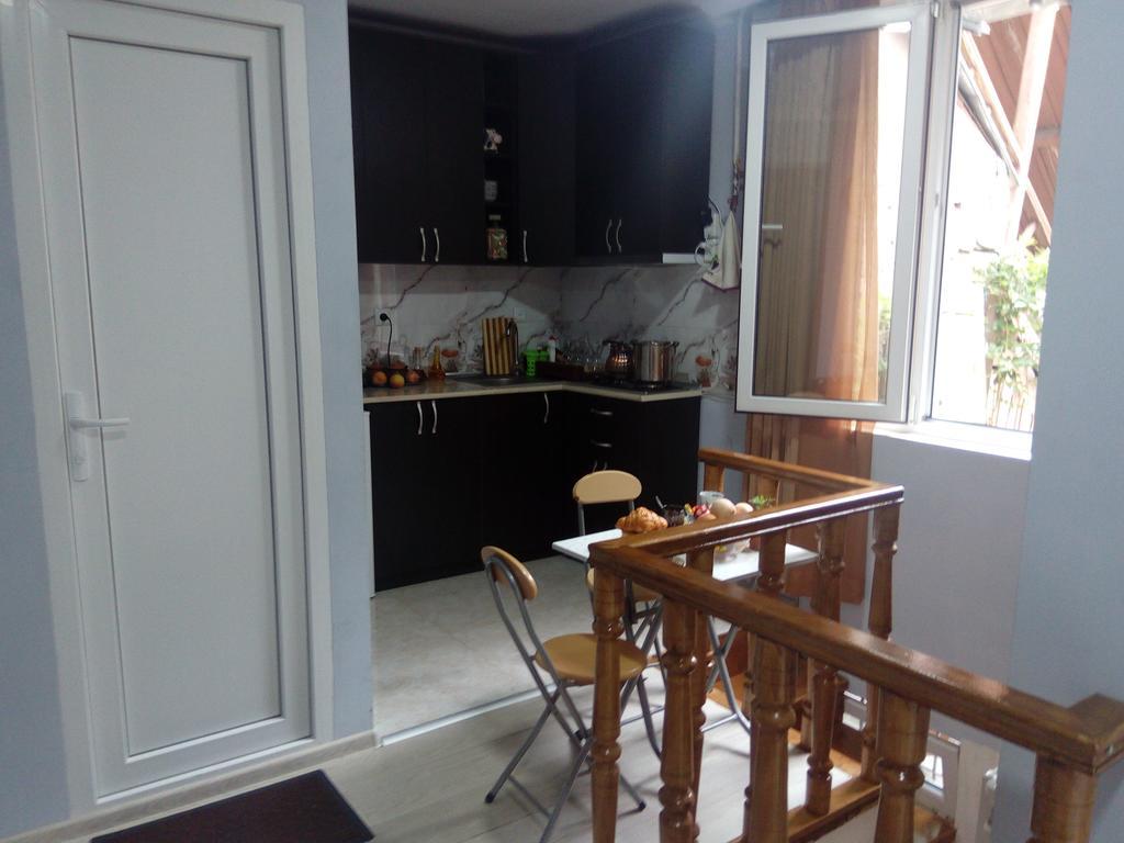 Tbilisi Downtown Guest House エクステリア 写真