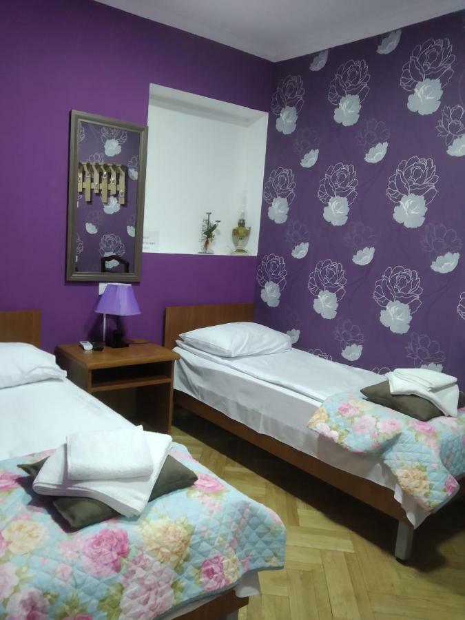 Tbilisi Downtown Guest House エクステリア 写真